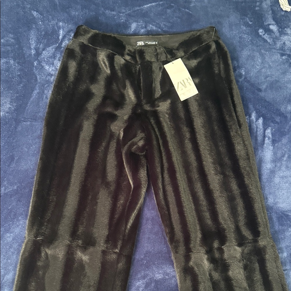 NWT Zara Elegant Black Faux Fur Trousers